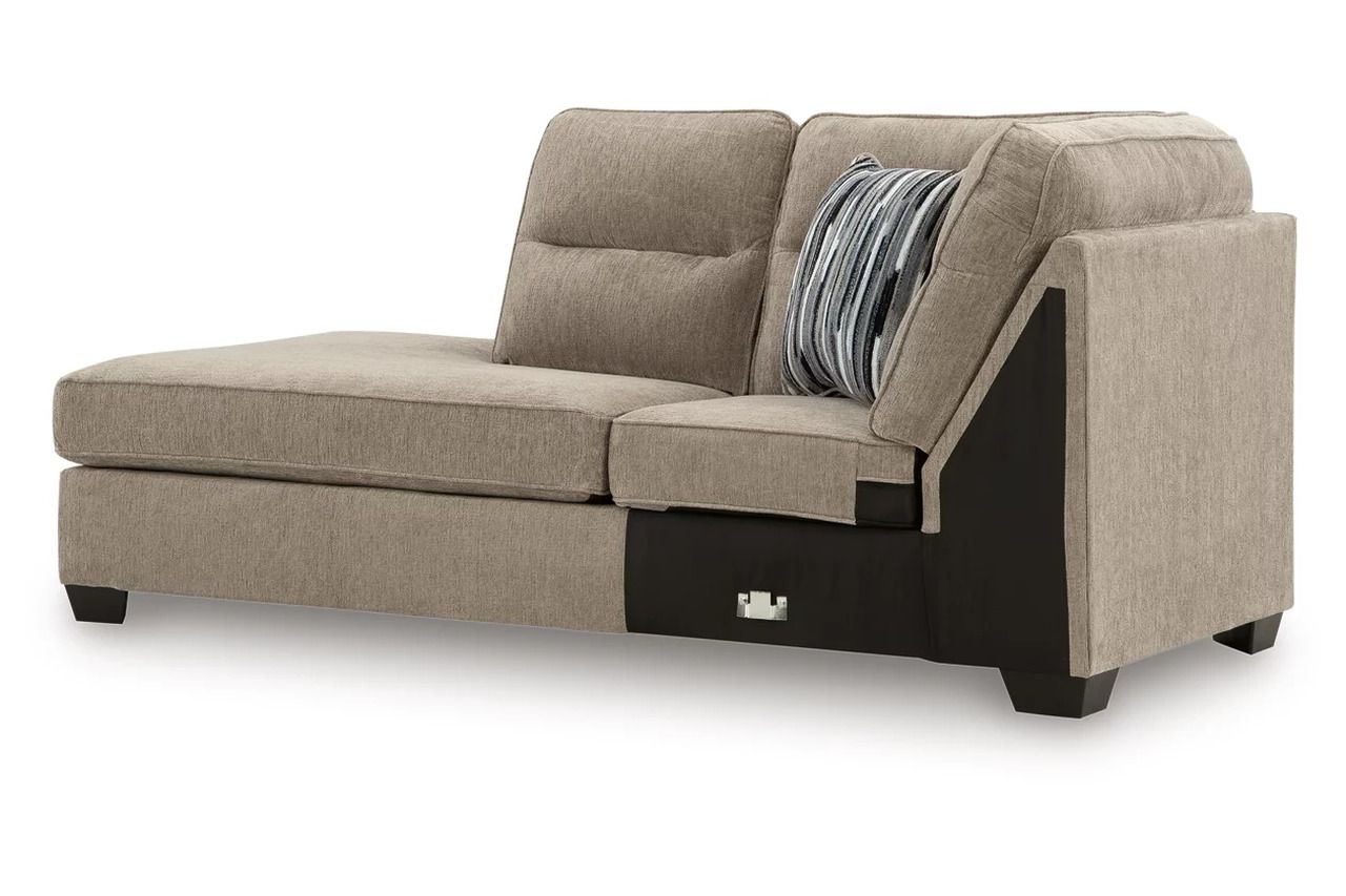 Olten 2-Piece Sectional with Chaise and Ottoman In Mocha 31304U2