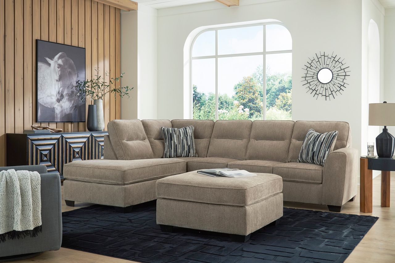Olten 2-Piece Sectional with Chaise and Ottoman In Mocha 31304U2