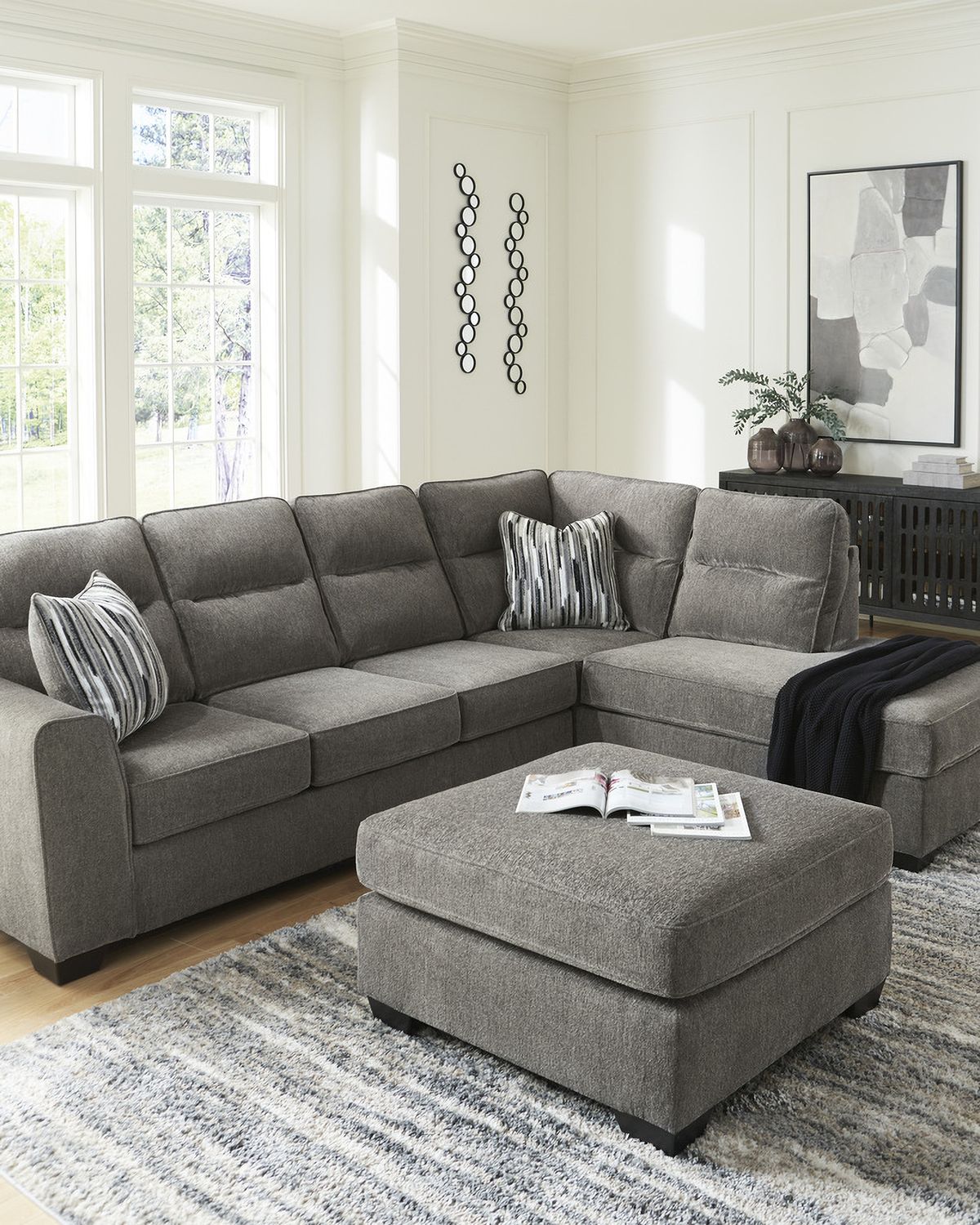 Olten 2-Piece RAF Sectional With Chaise In Graphite 31305S2
