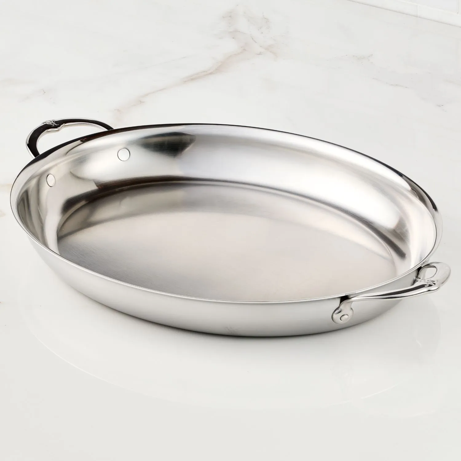 17.5-Inch x 14-Inch Clad Oval Roaster 31723