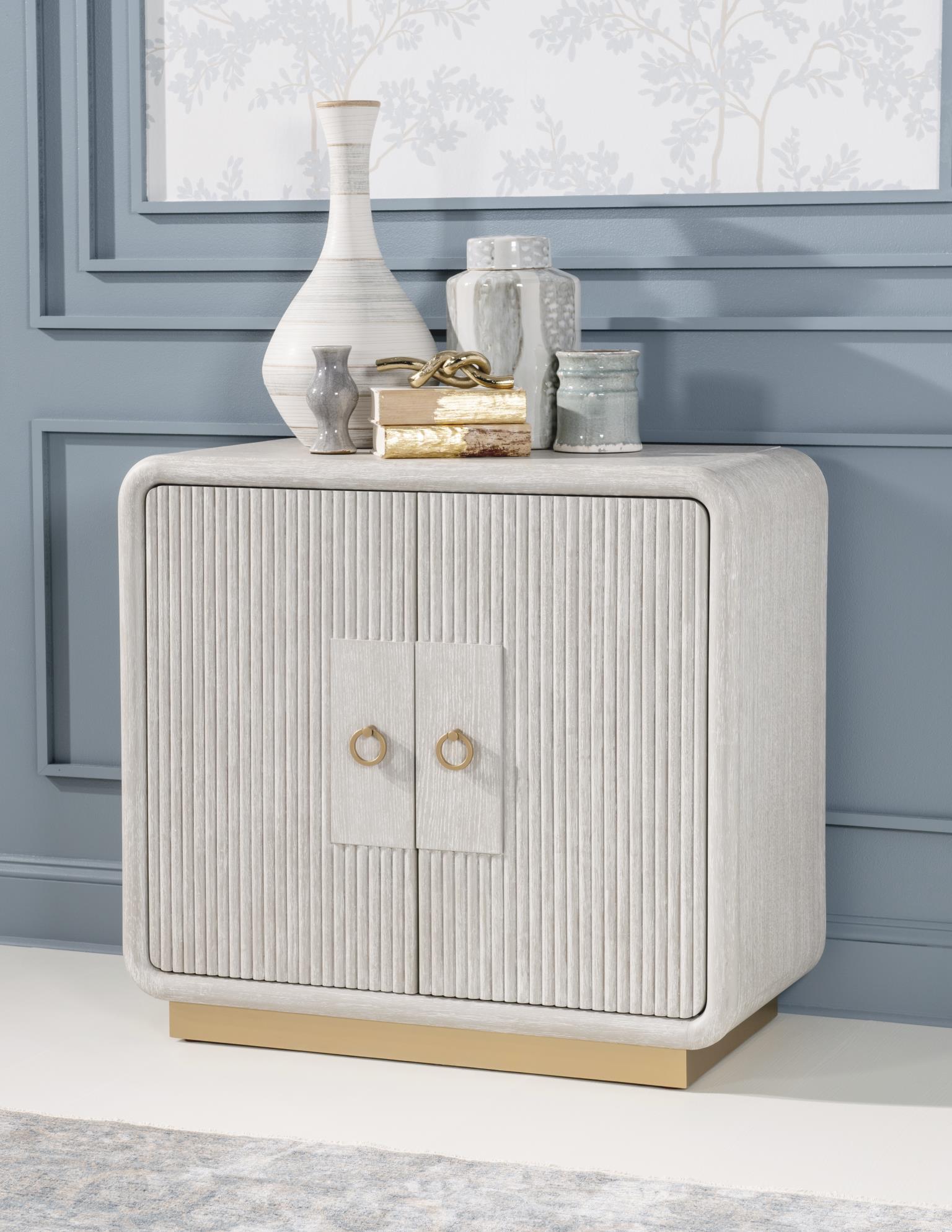 Door Chest 33002300