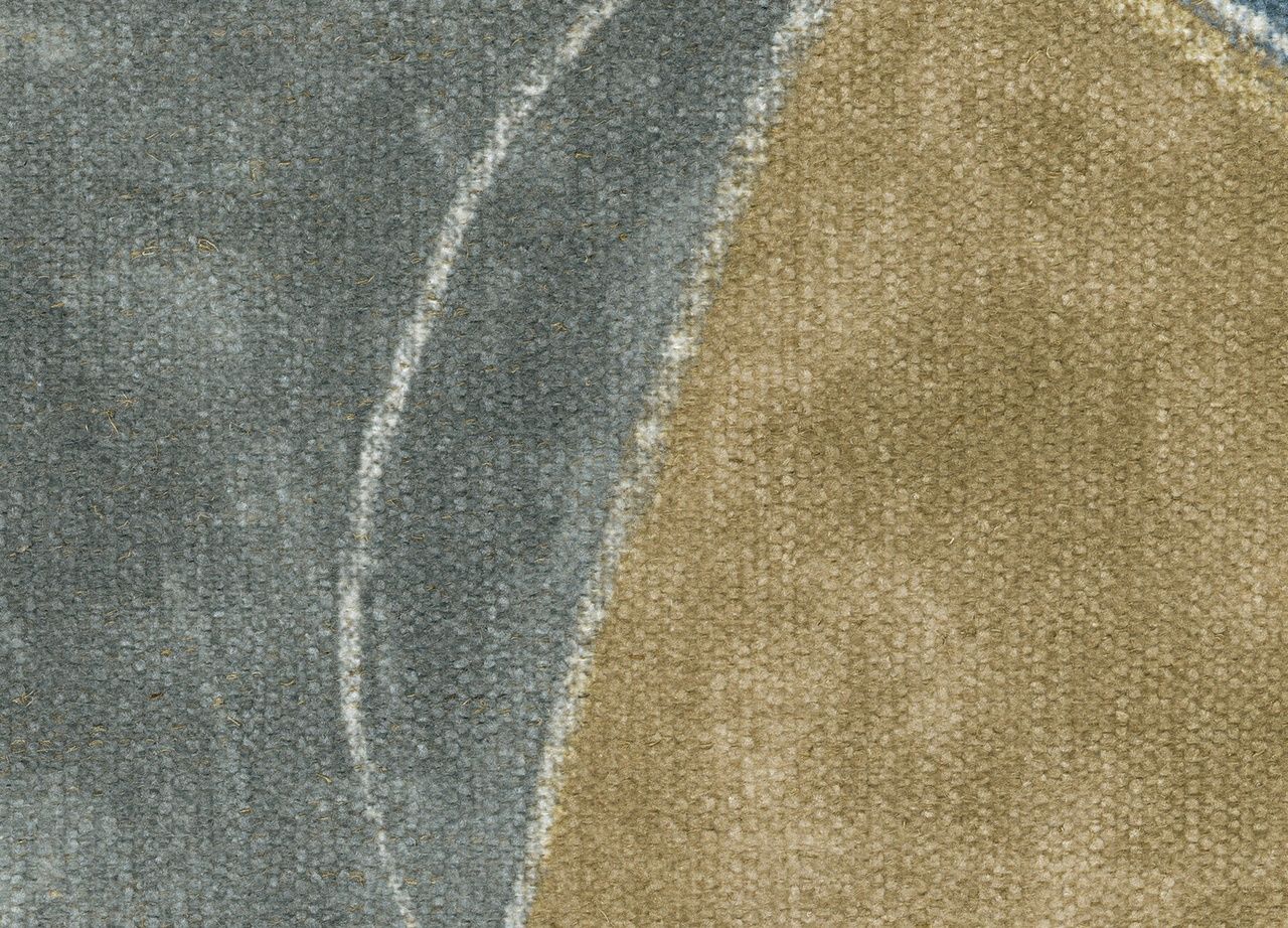 Maxon Place Sofa In Navy 3300338