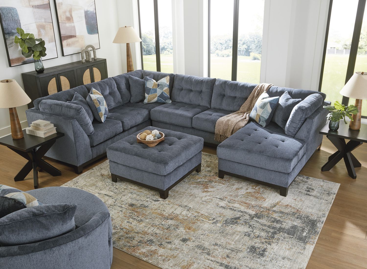 Maxon Place 3-Piece Sectional with Chaise In Navy 33003S1