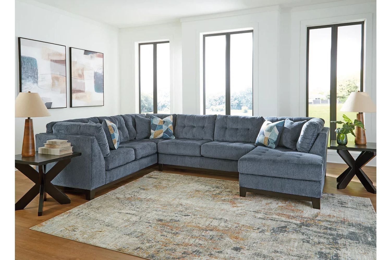 Maxon Place 3-Piece Sectional with Chaise In Navy 33003S2