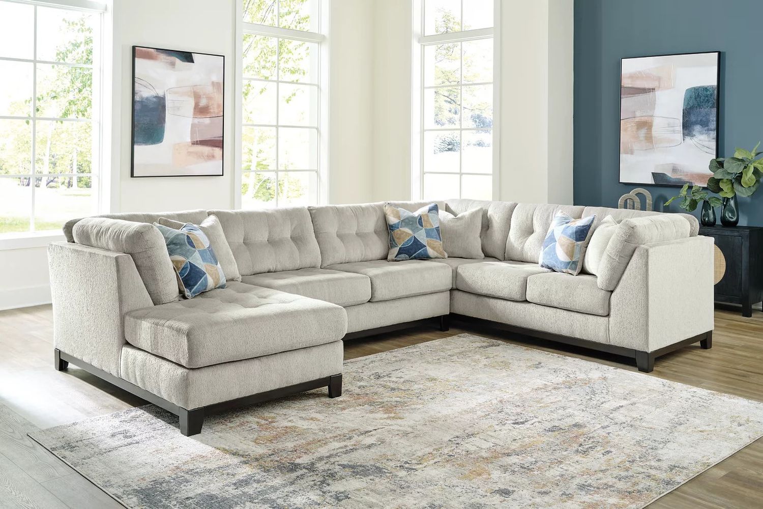 Maxon Place 3-Piece Sectional with Chaise In Stone 33004S1
