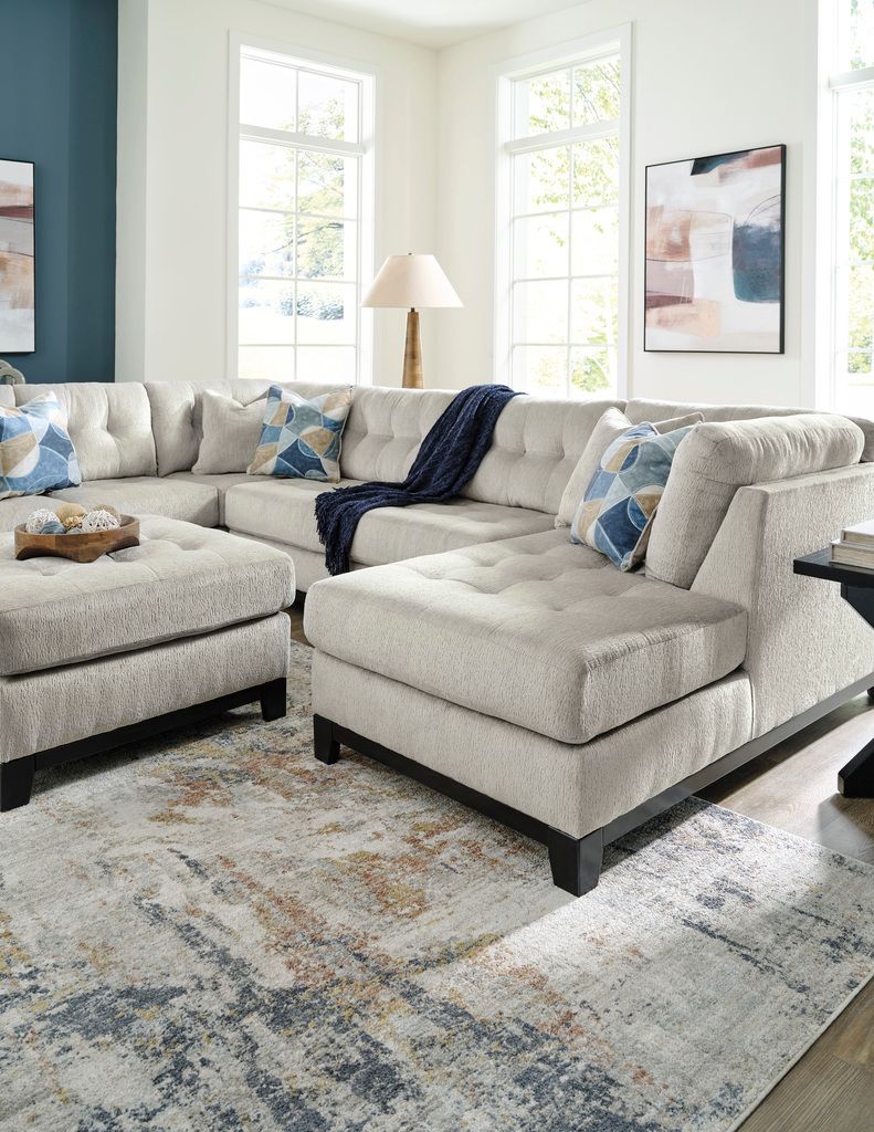 Maxon Place 3-Piece Sectional with Chaise In Stone 33004S1