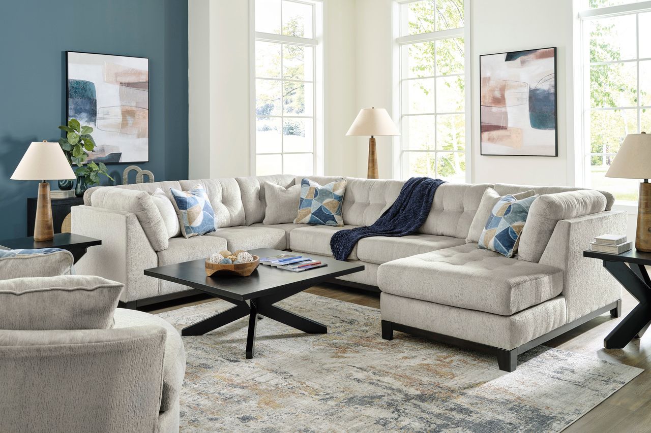 Maxon Place 3-Piece Sectional with Chaise In Stone 33004S1