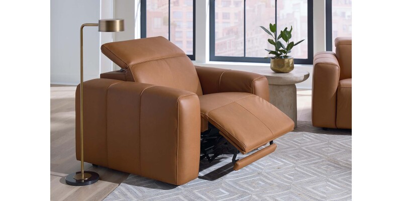 Airy Leather Zero Gravity Power Wall Recliner 3734P0A