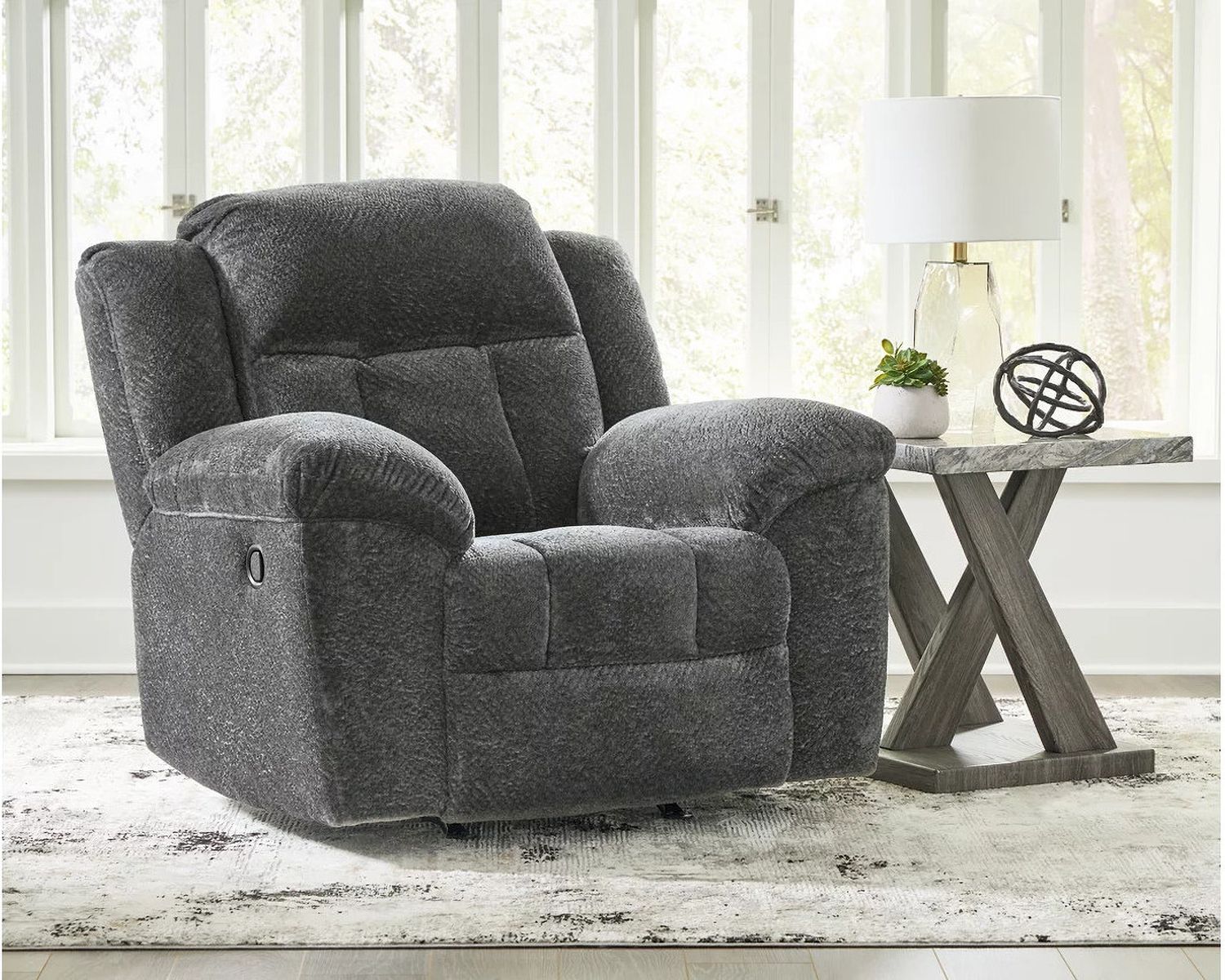 Frohn Recliner In Graphite 3740625