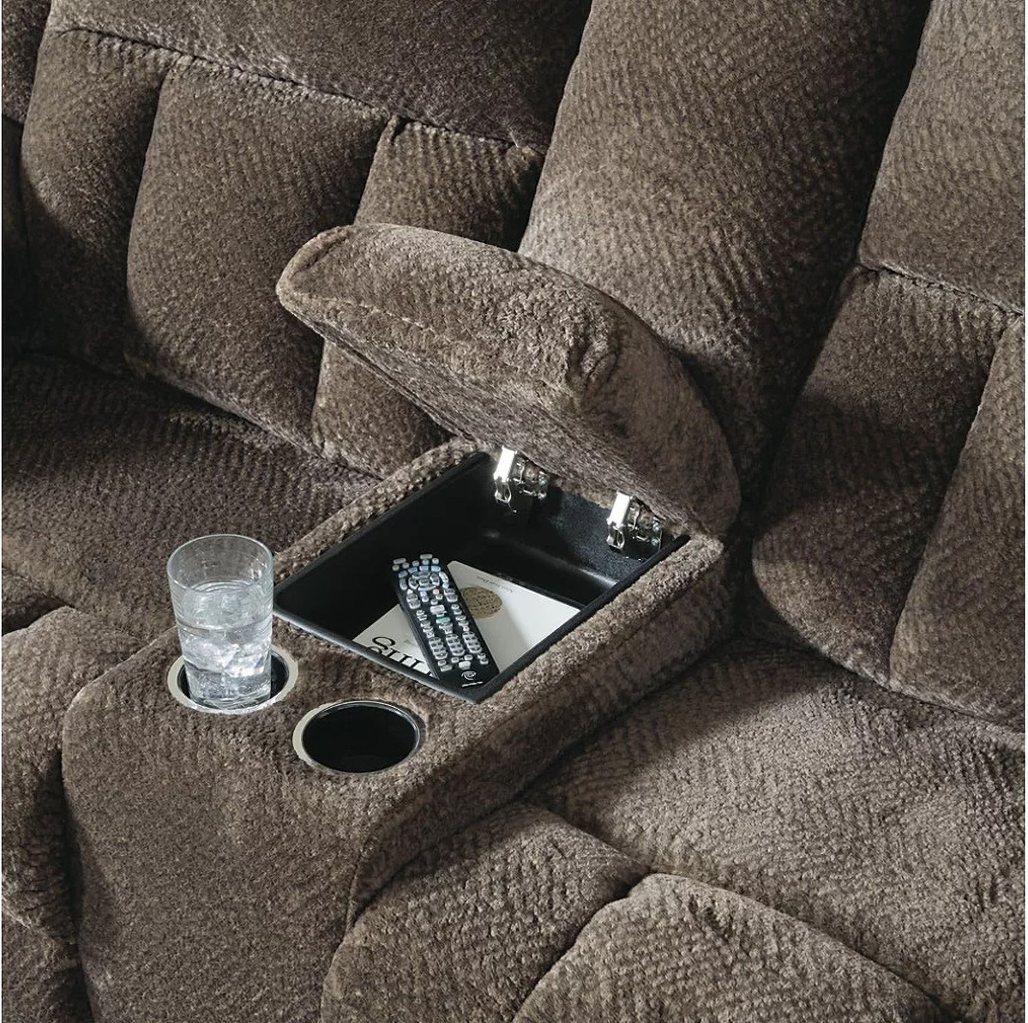 Frohn Reclining Living Room Set In Chocolate 37407U1