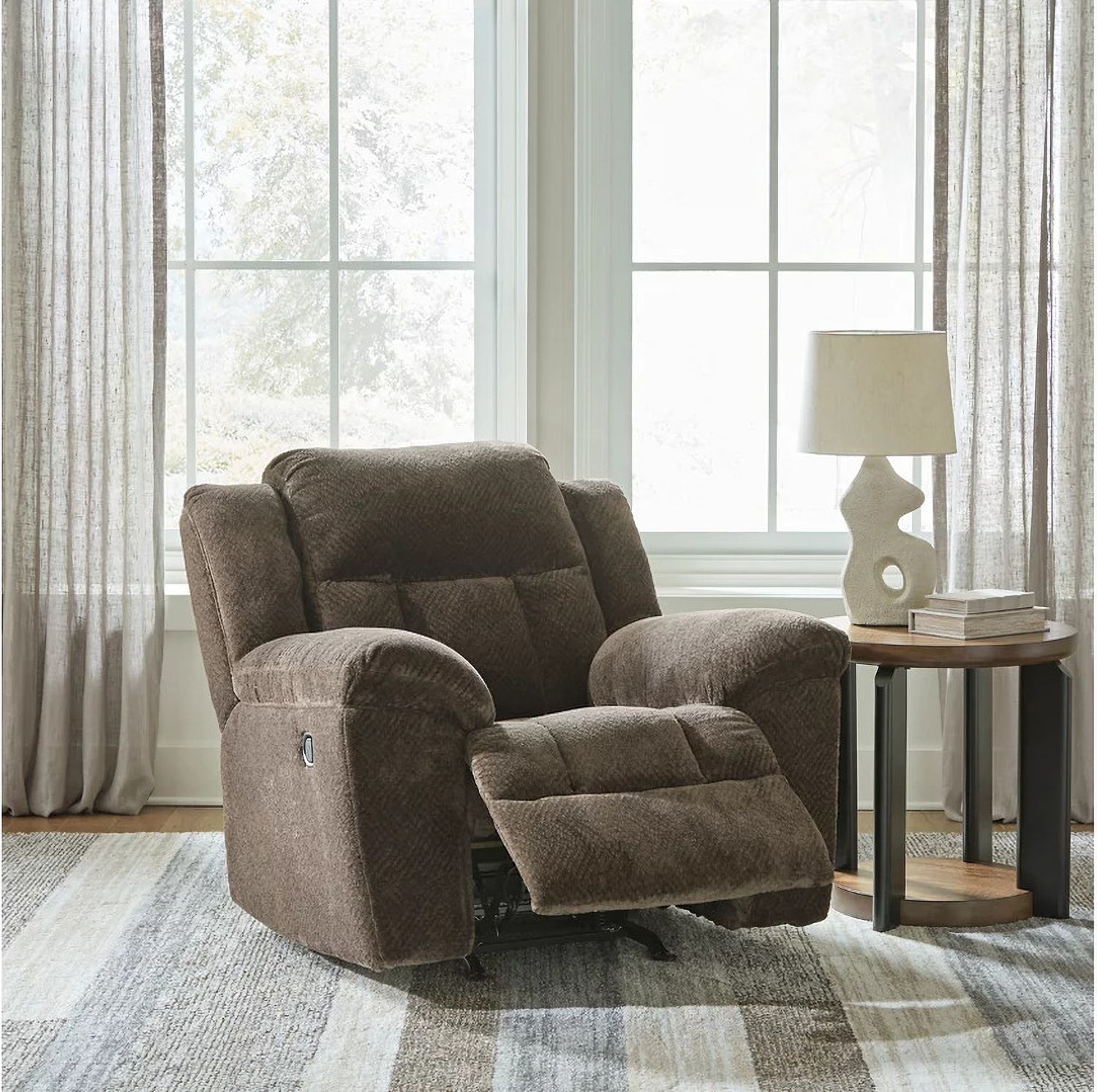 Frohn Reclining Living Room Set In Chocolate 37407U1