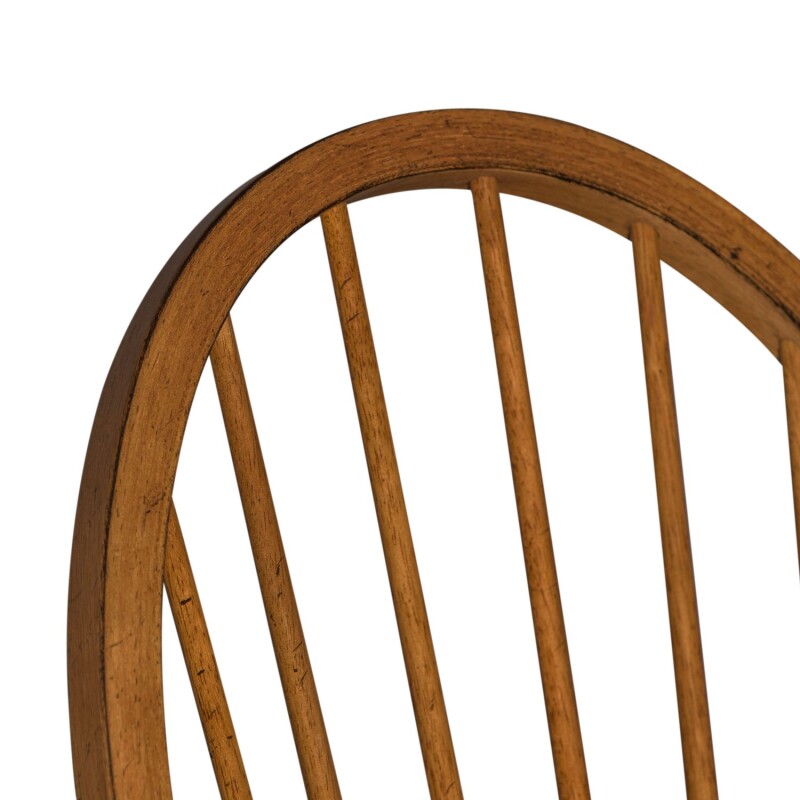 Hearthstone Ridge Windsor Back Arm Chair 382C1000A