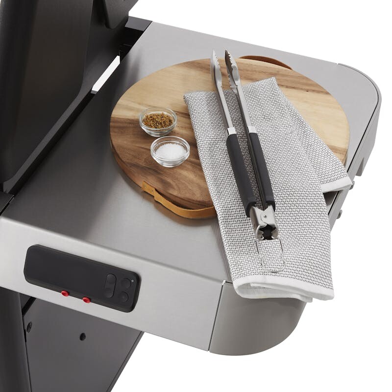 Genesis SPX-435 Smart Gas Grill (Natural Gas) view 7