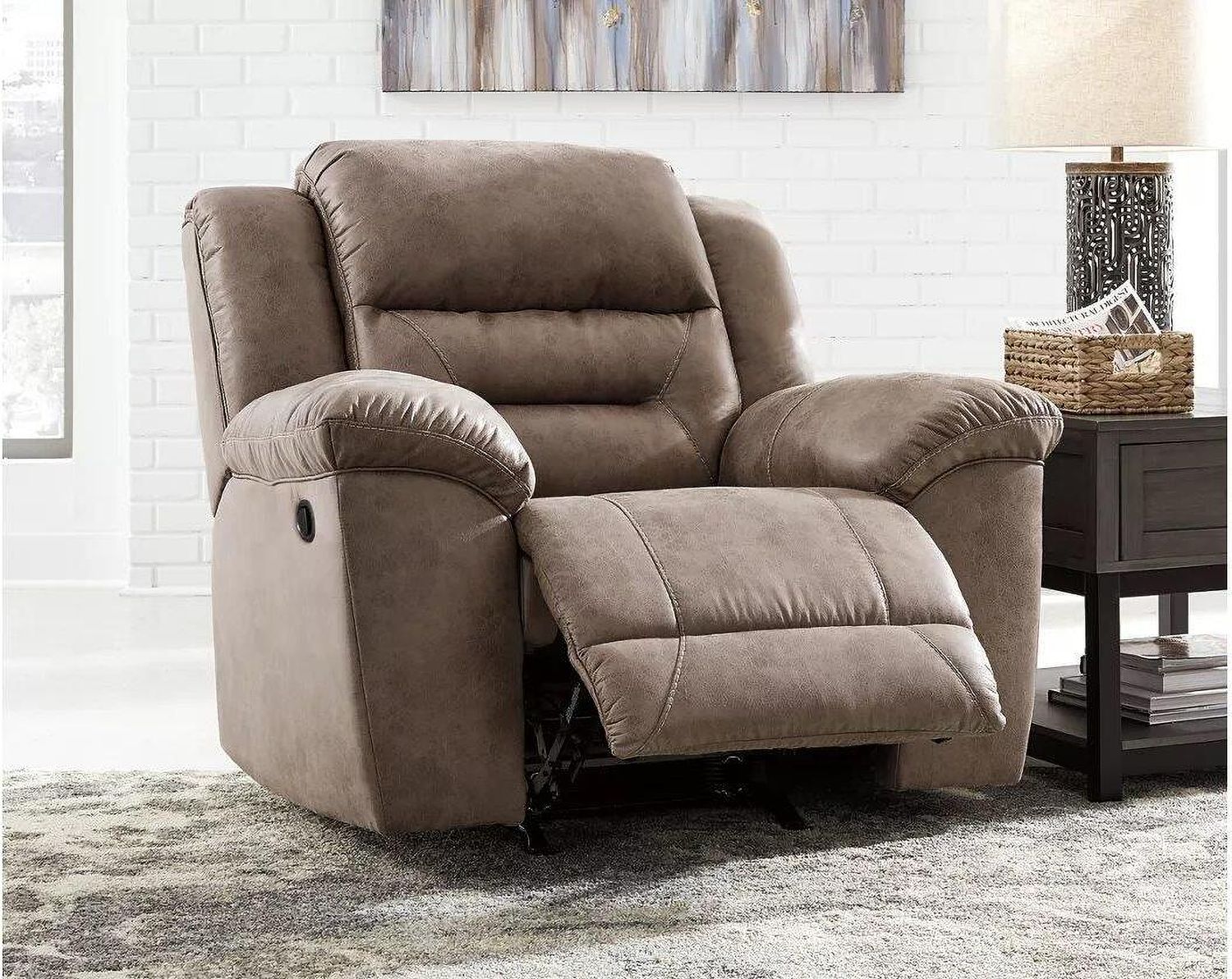Stoneland Recliner In Fossil 3990525