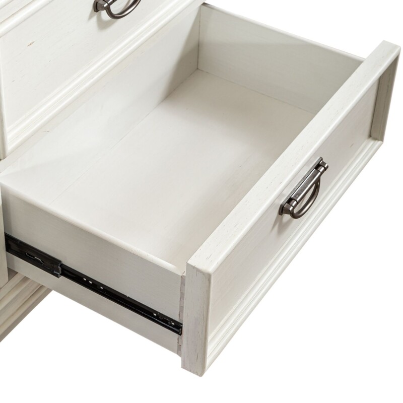 Allyson Park 11 Drawer Chesser 417BR32