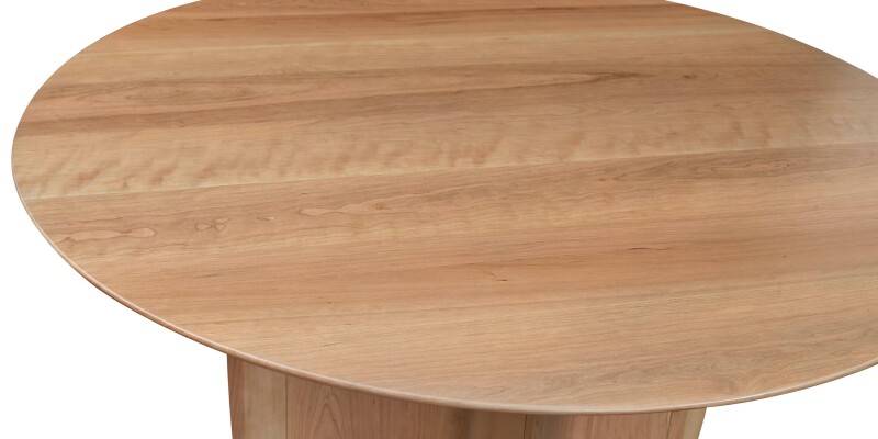 Dresden Round Dining Table 42264848BLONDE