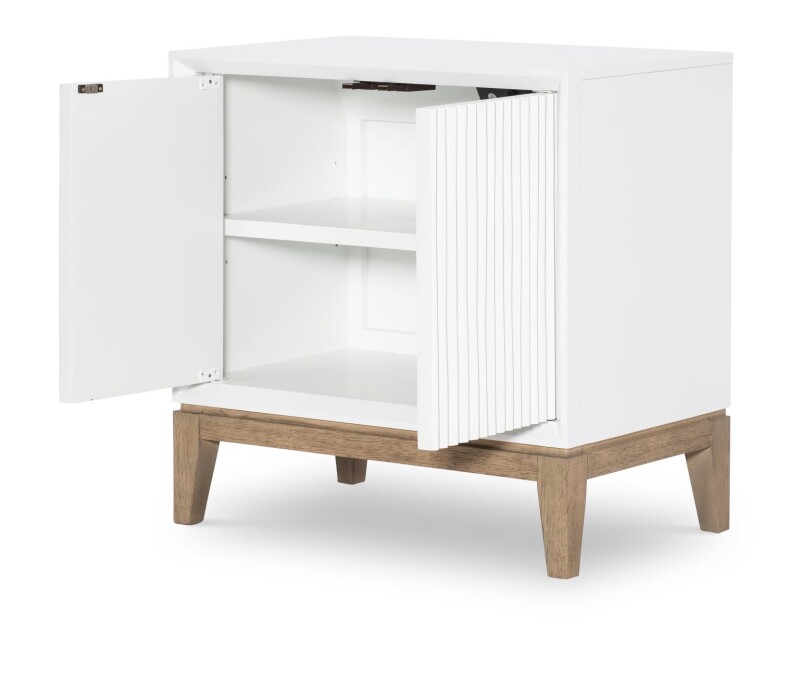 4230 Melrose BR Nightstand 42303102