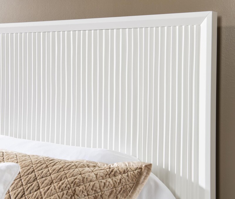 4230 Melrose BR Complete Sculpted Panel Bed Cal King 6/0 42304507K