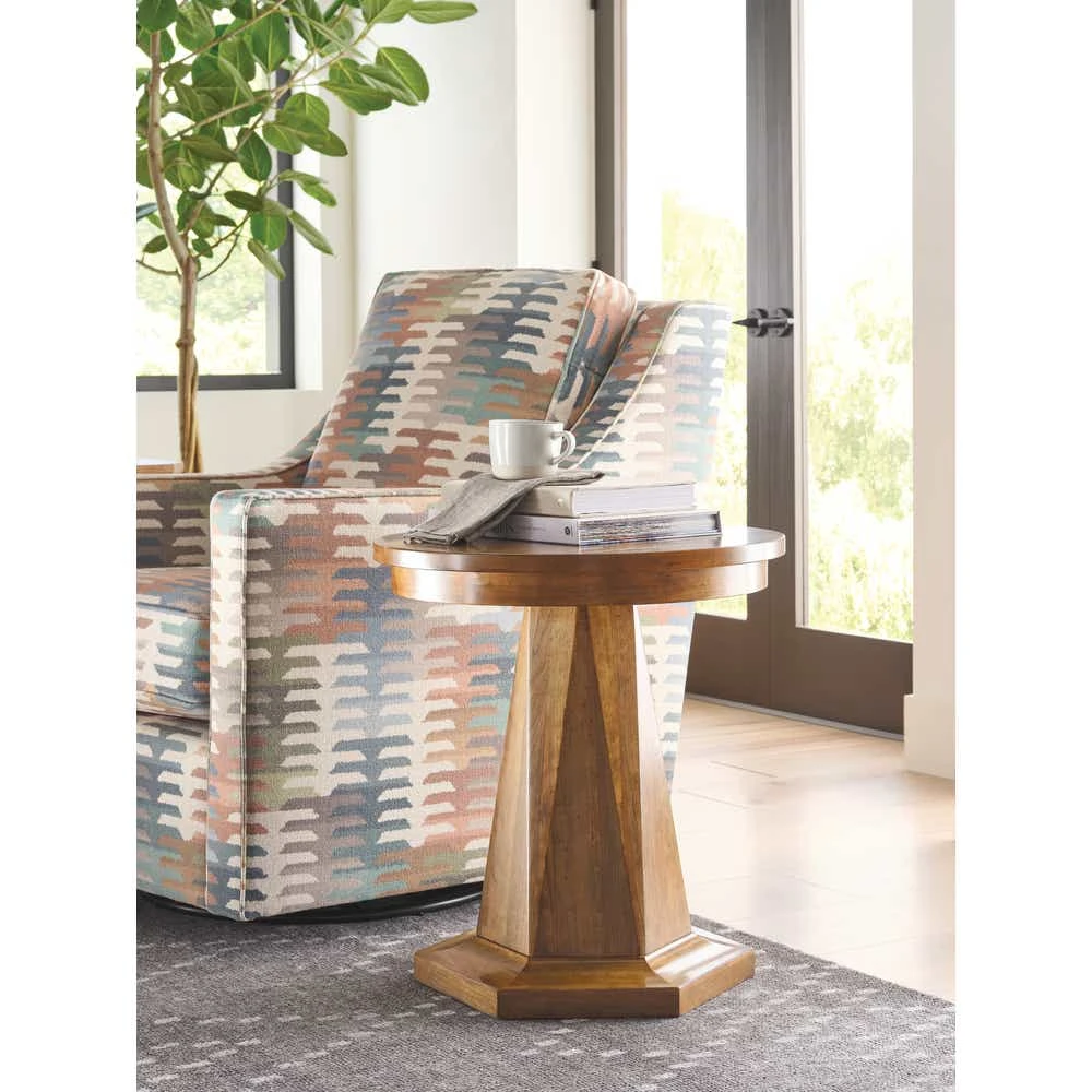 Aspire Array Round Chairside Table 430917