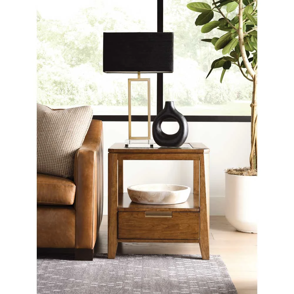 Aspire Array Round Chairside Table 430917