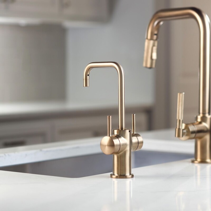 Showroom Collection Modern 3020 Instant Hot and Cold Faucet - Arctic Steel, FHC3020AS 45396AJISE
