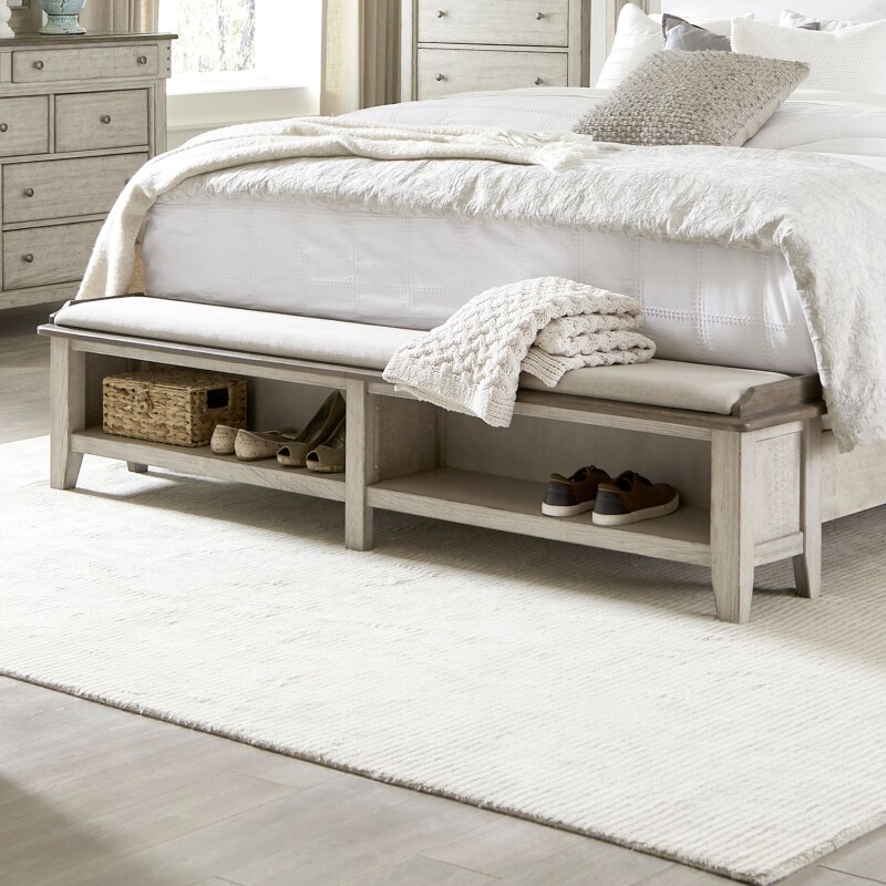 Ivy Hollow Queen Uph Bench Footboard 457BR14FS