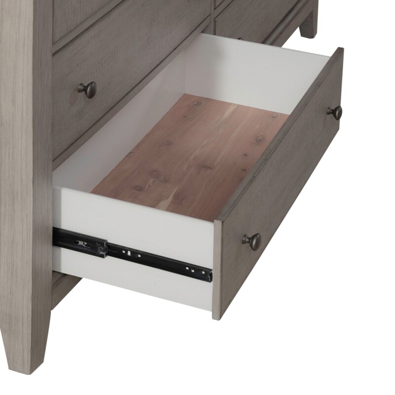 Ivy Hollow 9 Drawer Dresser 457BR31