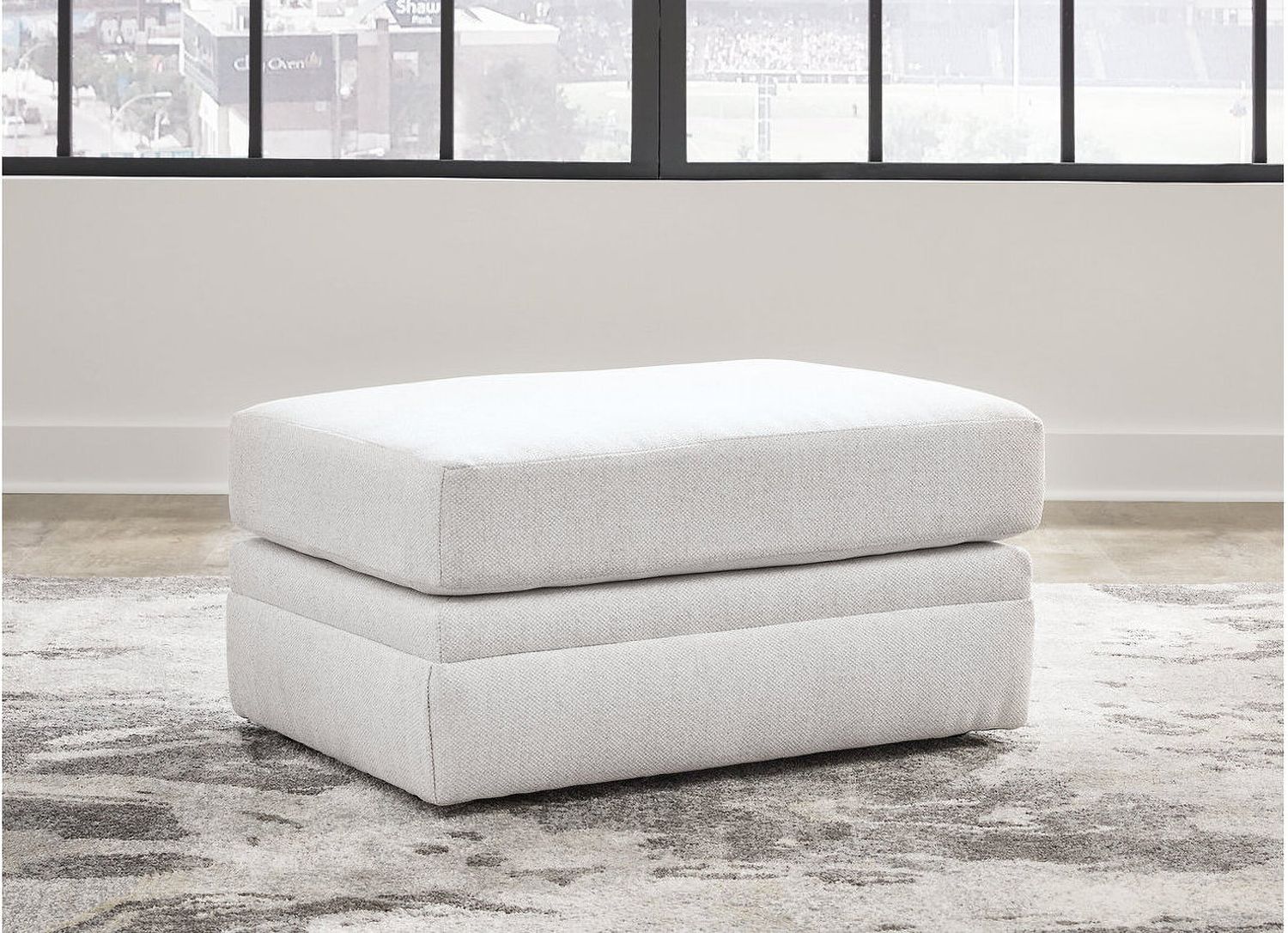 Maitelynn Ottoman In Chalk 4820214