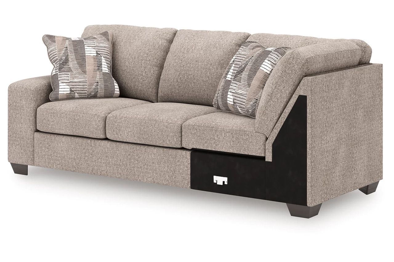 Newellen 3-Piece RAF Sectional With Chaise In Hemp 48404S2