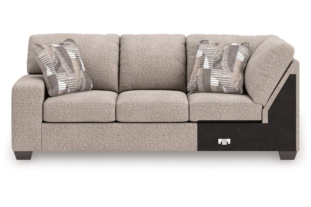 Newellen 3-Piece RAF Sectional With Chaise In Hemp 48404S2
