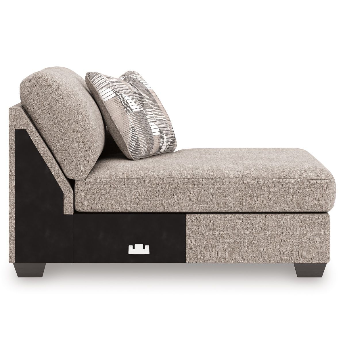 Newellen 3-Piece RAF Sectional With Chaise In Hemp 48404S2