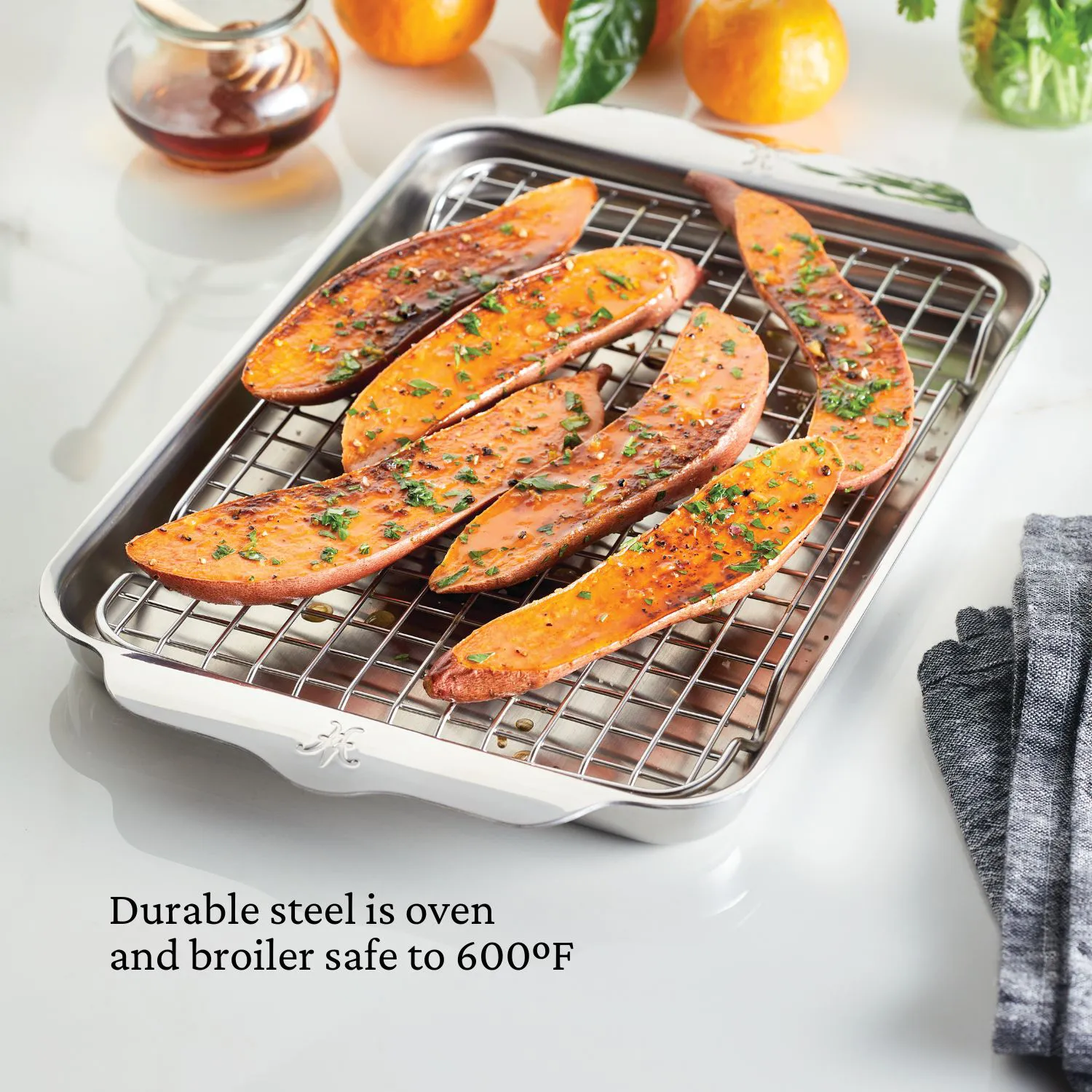 OvenBond Tri-ply Quarter Sheet Pan with Rack 48822