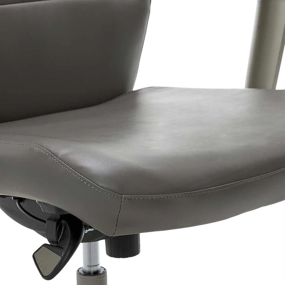 Baylor Executive Office Chair 49639CLZB