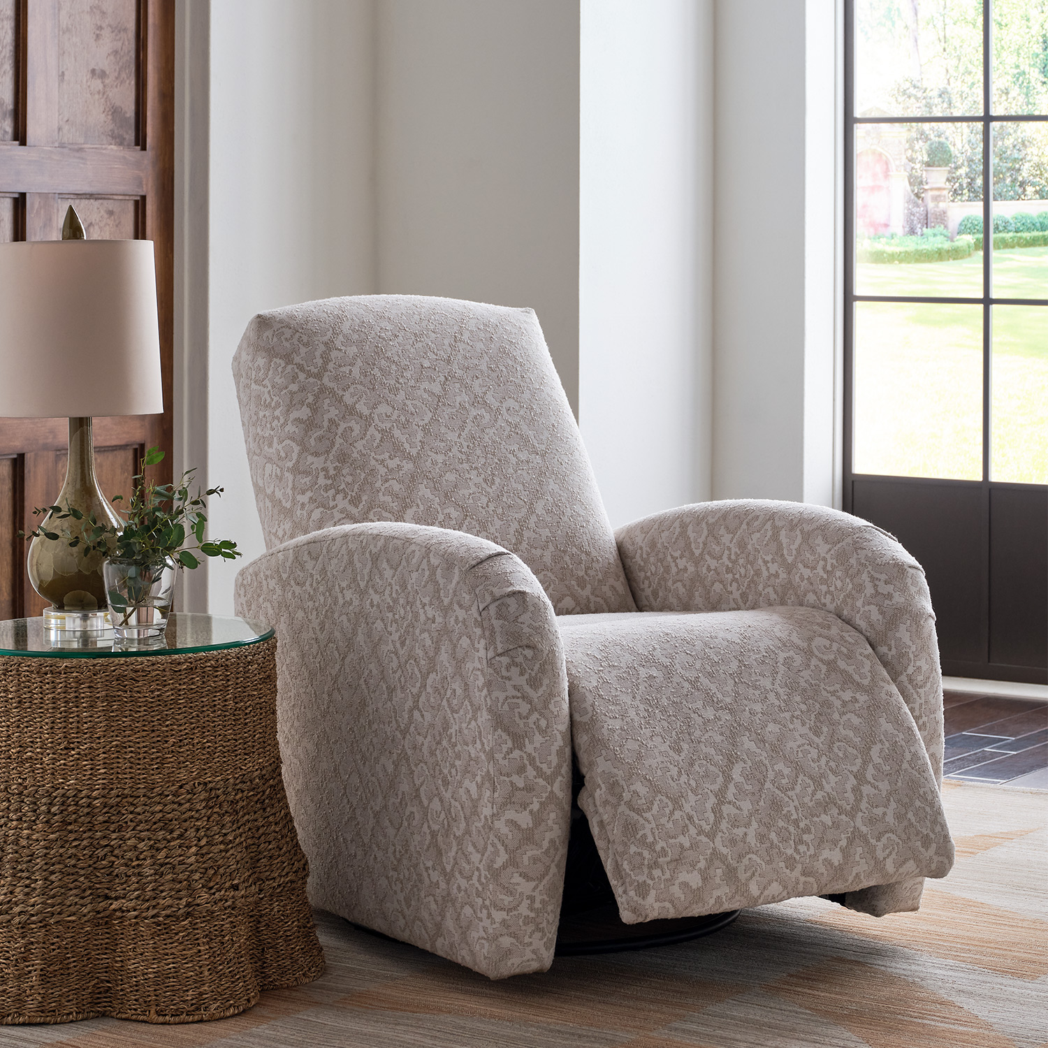 Lowen - Modern Swivel Recliner - 4L88 4L88