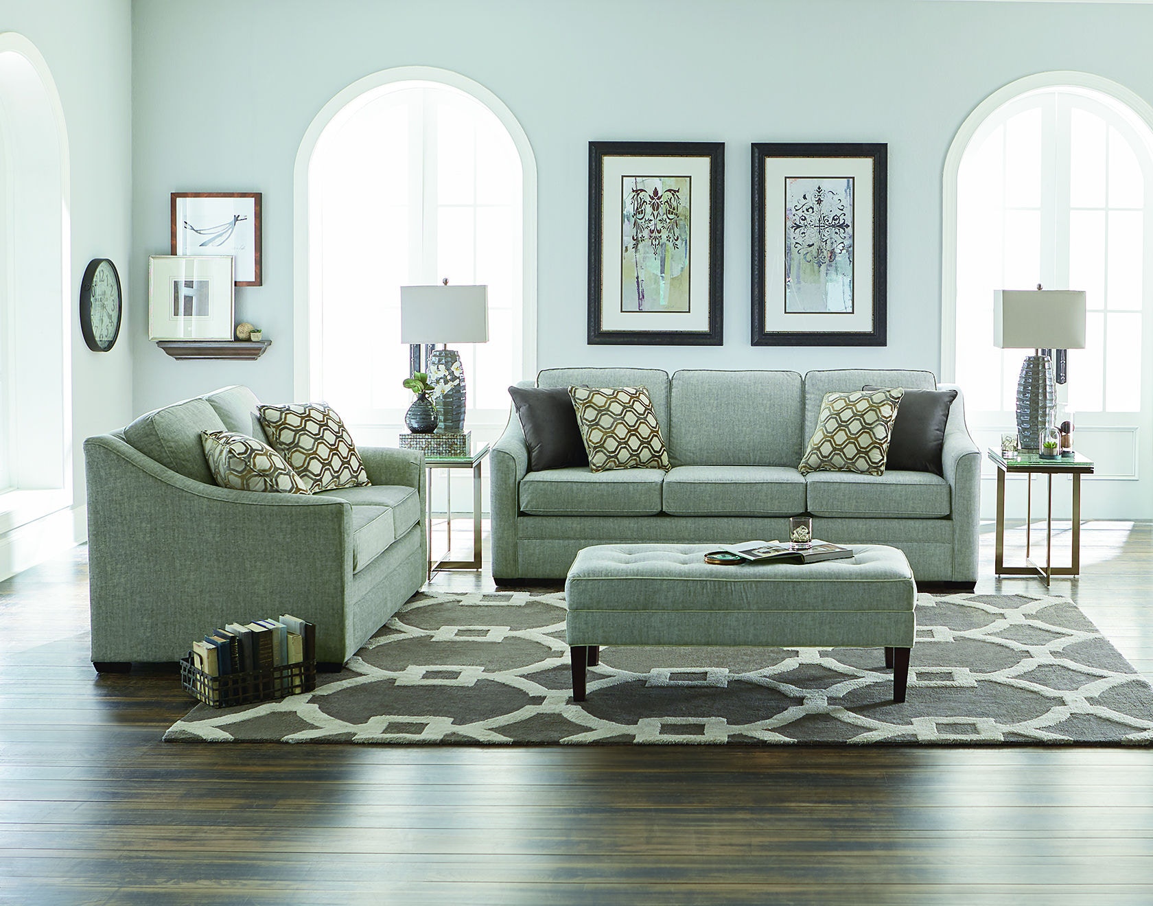 Thomas Loveseat 4T06
