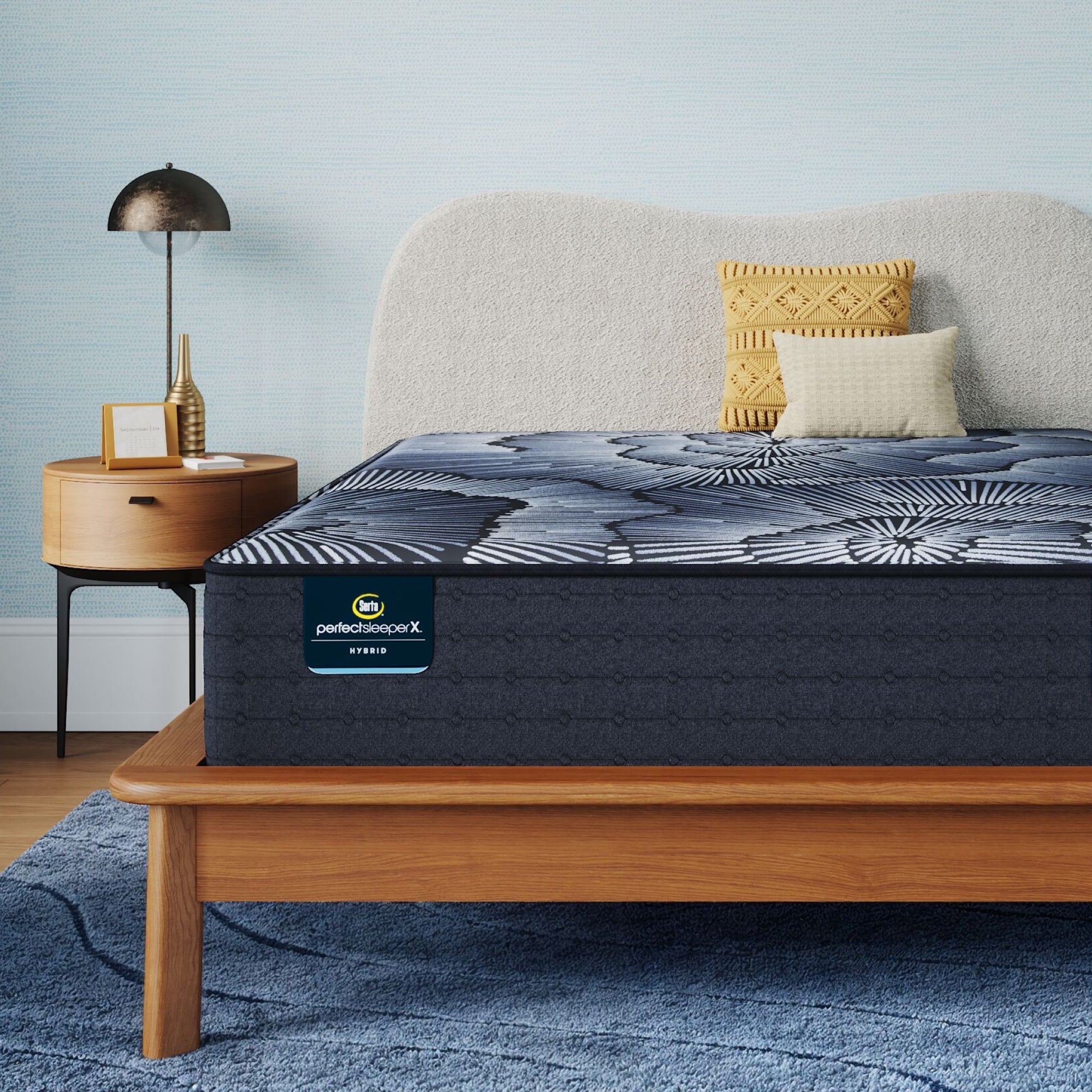 Serta Perfect Sleeper X Hybrid Mattress - Level One Plush - Plush / Full 5000119721030