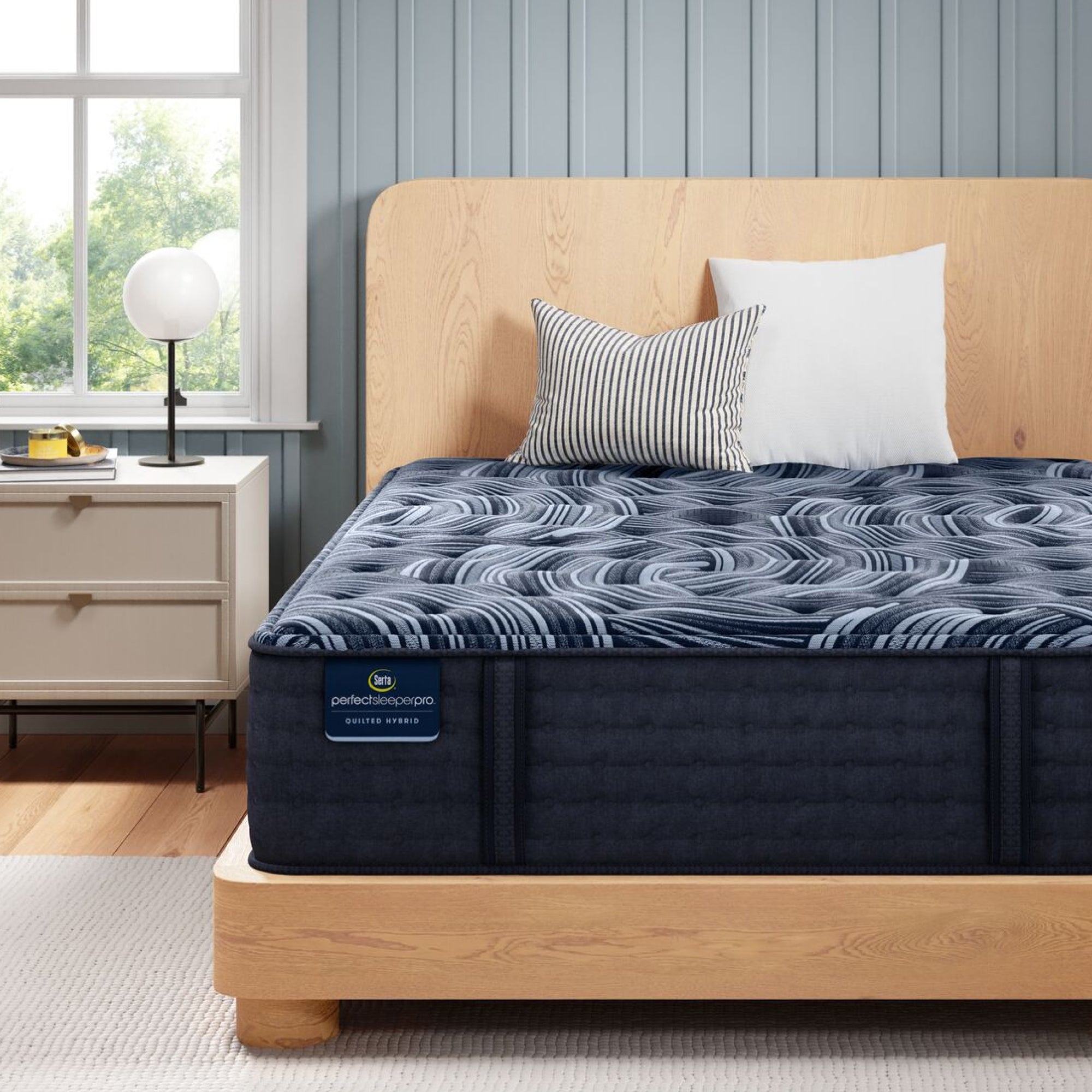 Serta Perfect Sleeper Pro Mattress - Level Three Medium / Twin XL 5001483411020