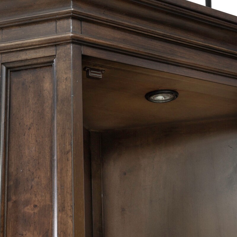 Arden Road Corner Cabinet 512CC3884