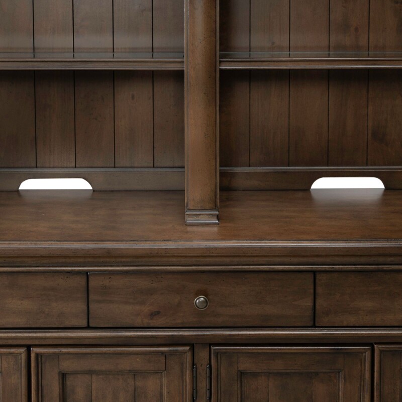 Arden Road Hutch & Buffet 512DRHB