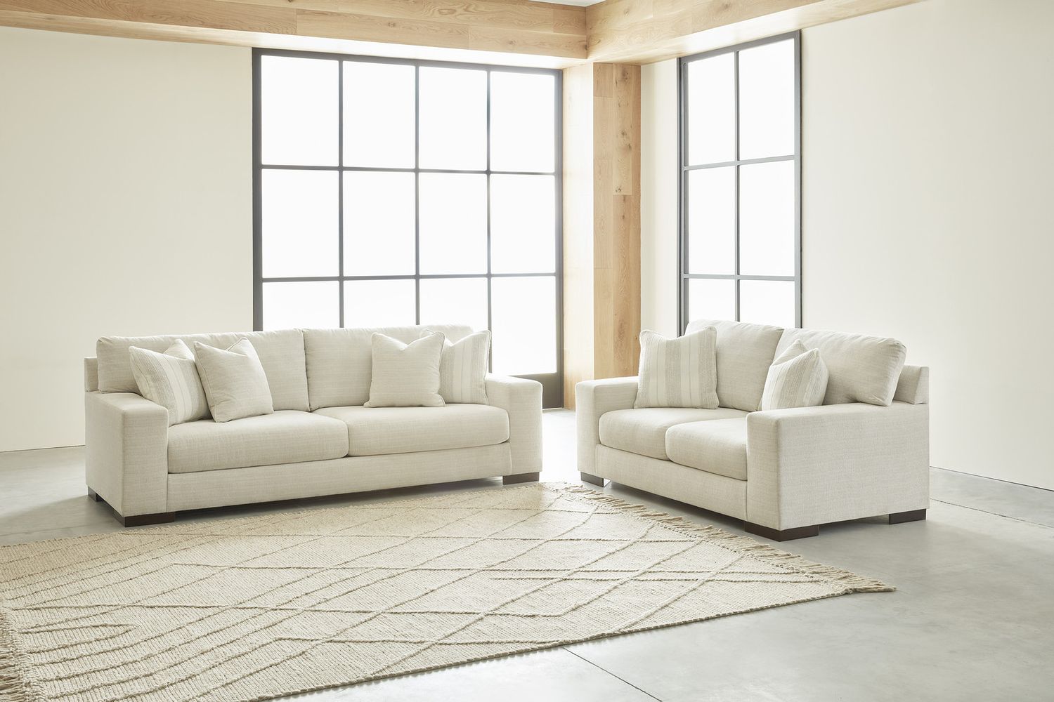 Maggie Sofa In Birch 5200338