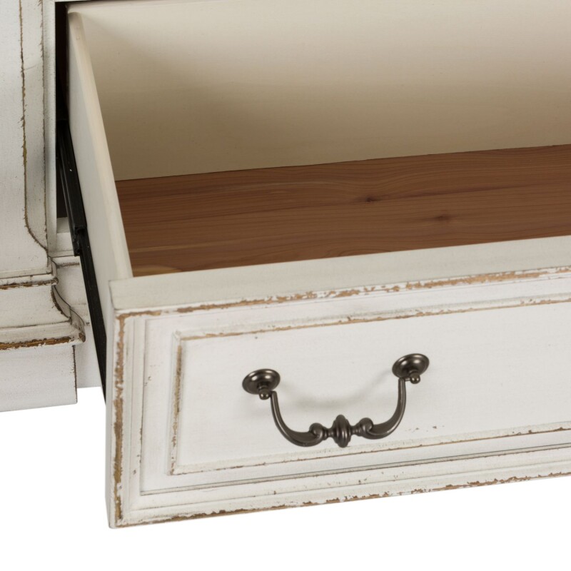 Abbey Park 7 Drawer Dresser 520BR31