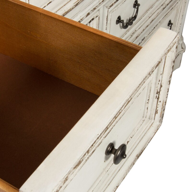 Abbey Park King California Panel Bed, Dresser & Mirror 520BRCPBDM