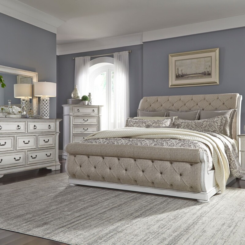 Abbey Park King California Sleigh Bed, Dresser & Mirror, Chest 520BRCSLDMC