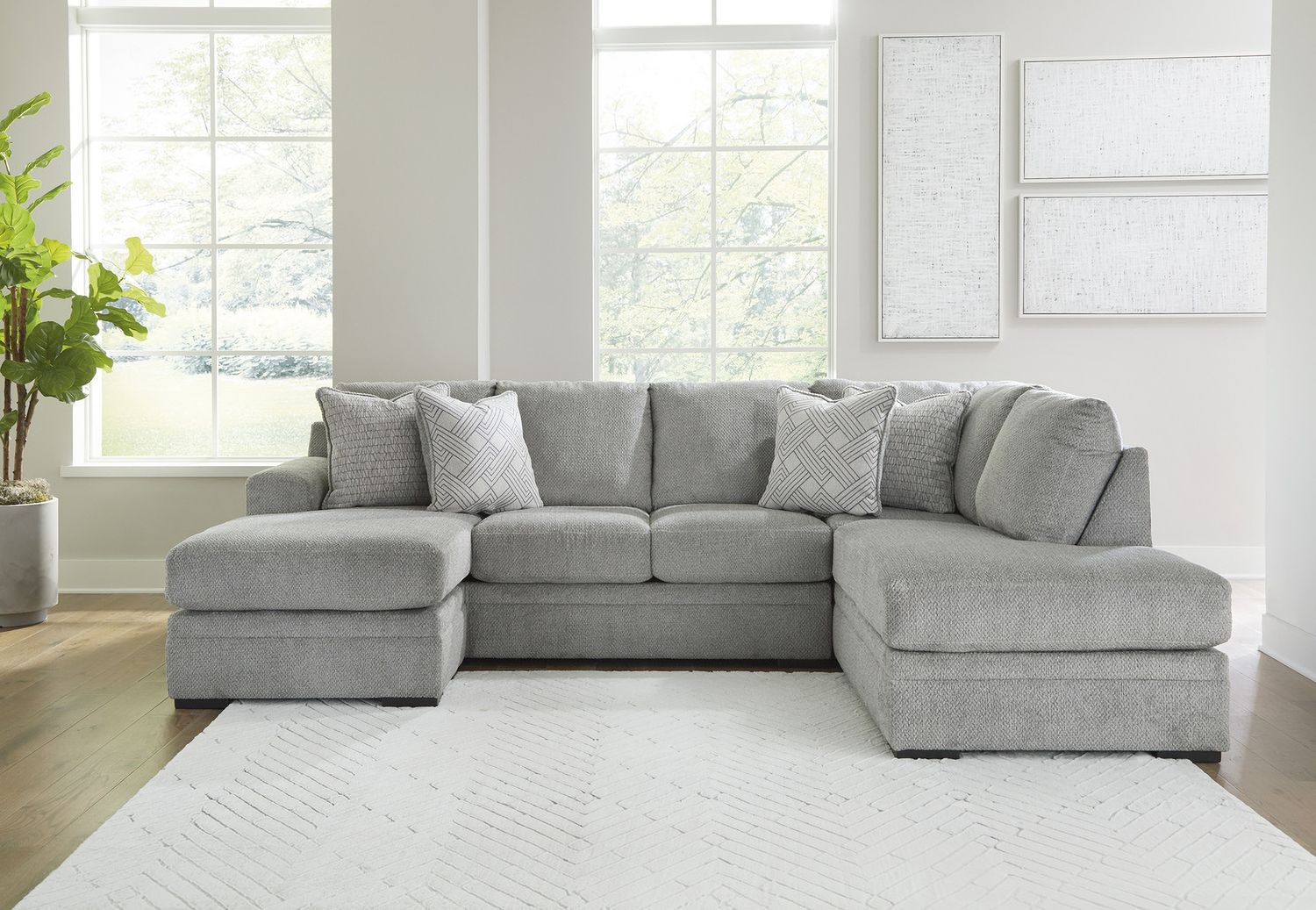 Casselbury 2-Piece RAF Sectional With Chaise In Cement 52906S1