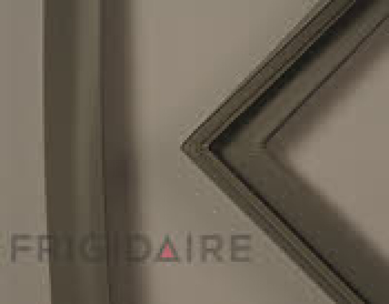 Freezer Door Gasket 5304507216