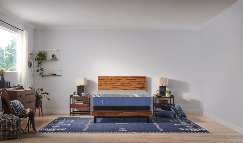 Midnight Cove Medium Foam Cal King 53115262