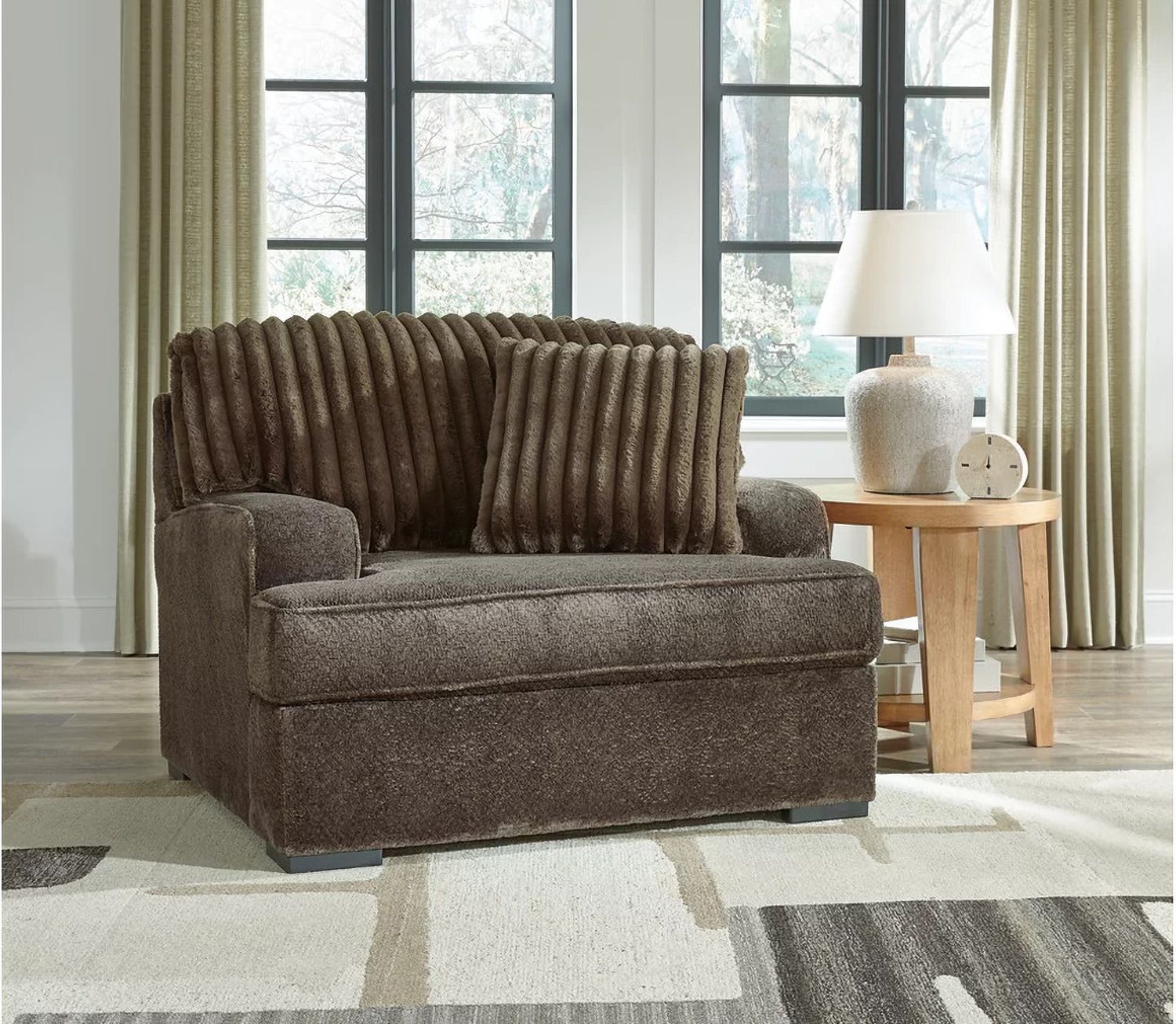 Aylesworth Oversized Chair In Chocolate 5370223