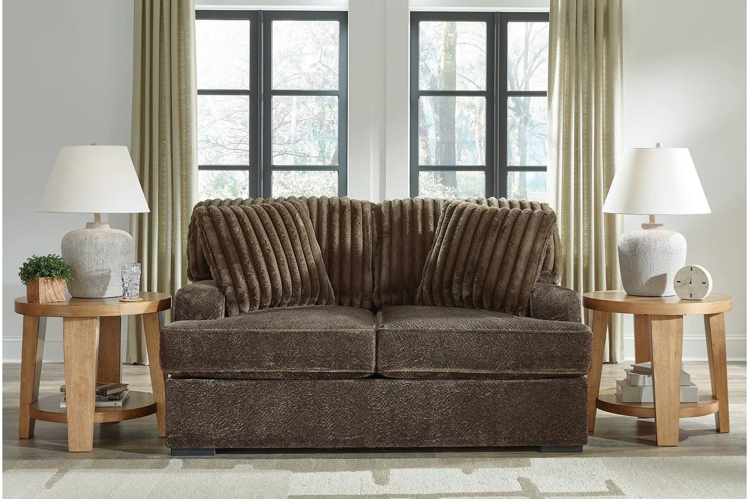 Aylesworth Loveseat In Chocolate 5370235