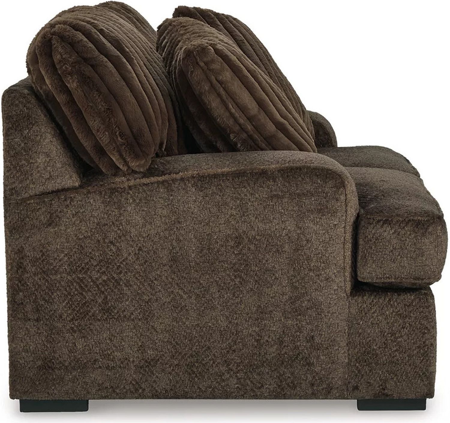 Aylesworth Loveseat In Chocolate 5370235