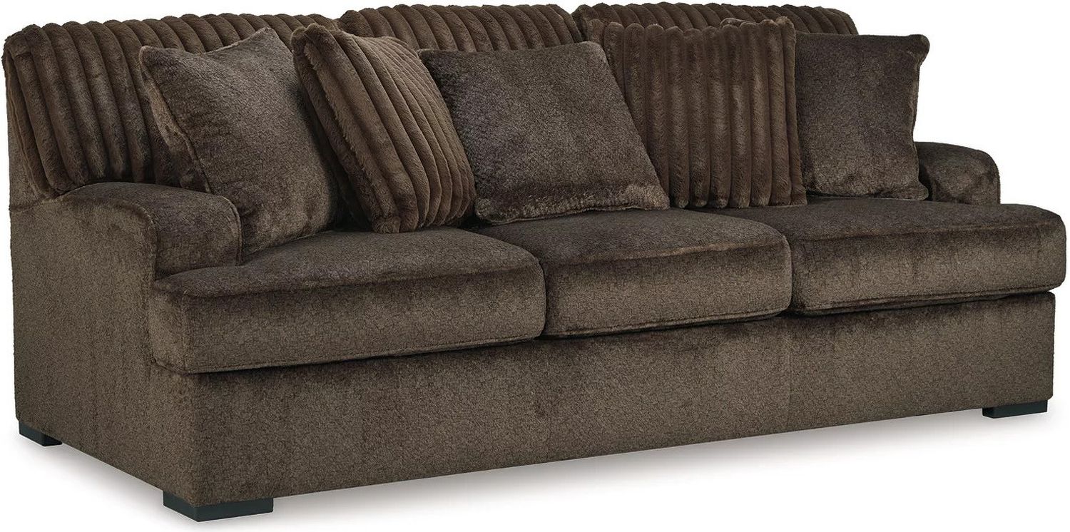 Aylesworth Sofa In Chocolate 5370238
